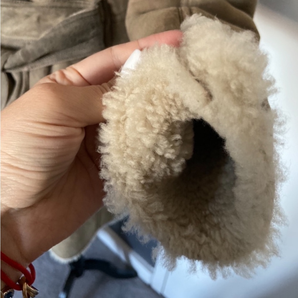 BALMAIN Shearling - Picture 13 of 17